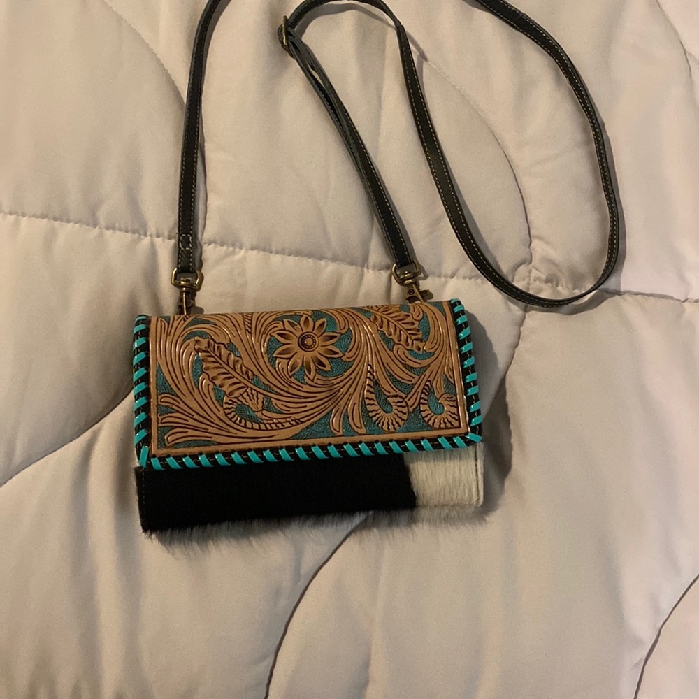 Super cute western purse